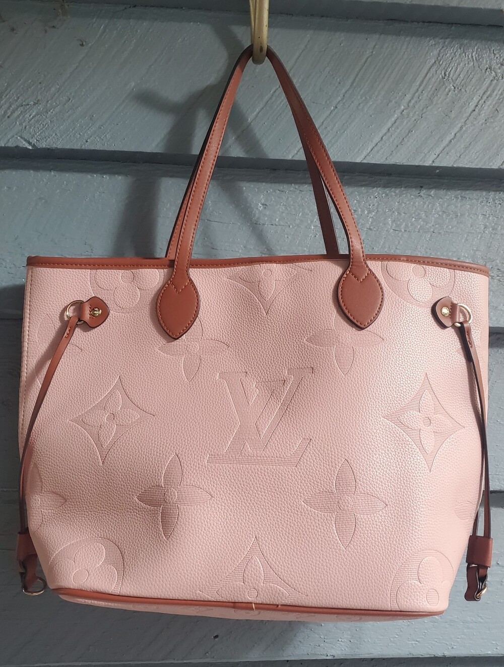 Pink Embossed Neverfull MM tote - Picture 3 of 10